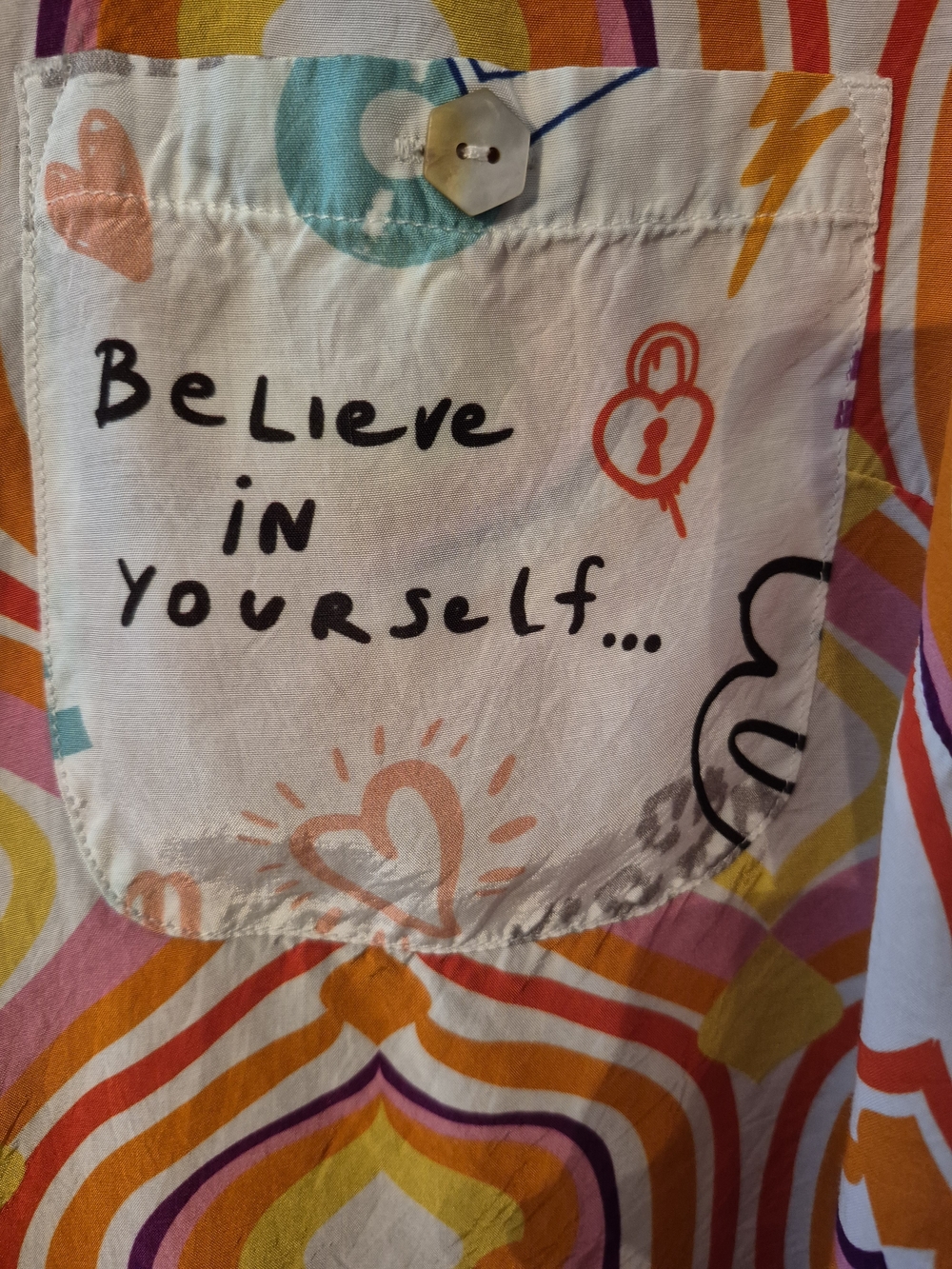 John Mark Multicolor Retro Graphic Button-Up Blouse - Picture 3 of 16
